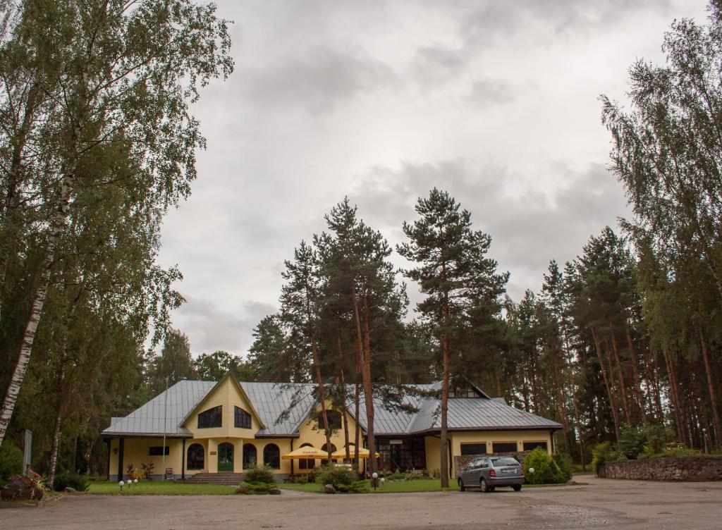 Motel Brencis Iecava Bagian luar foto